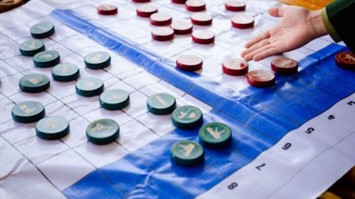 Trò chơi Cờ tư lệnh là trò chơi độc đáo được ra đời tại Việt Nam bởi ông Nguyễn Quý Hải